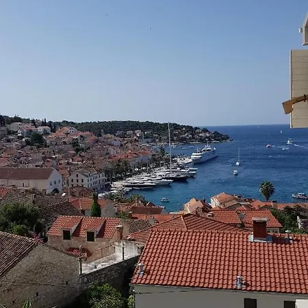 ゲストハウス Bocin Rosso