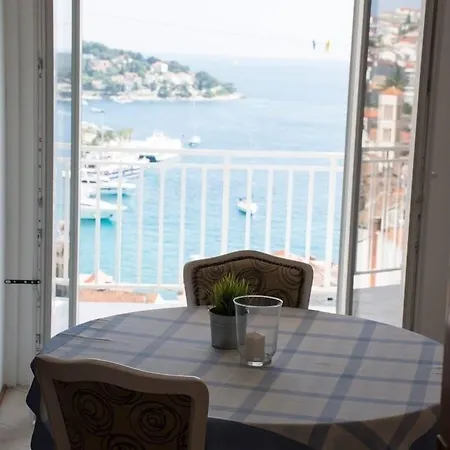 Gasthuis Bocin Rosso 3*