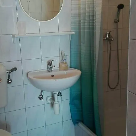 Bocin Rosso Gostinjska kuća 3*