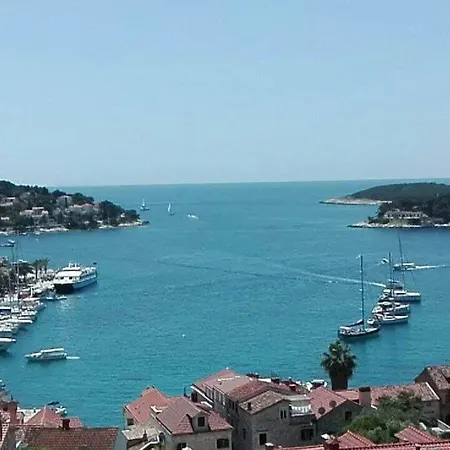 Gostinjska kuća Bocin Rosso 3*