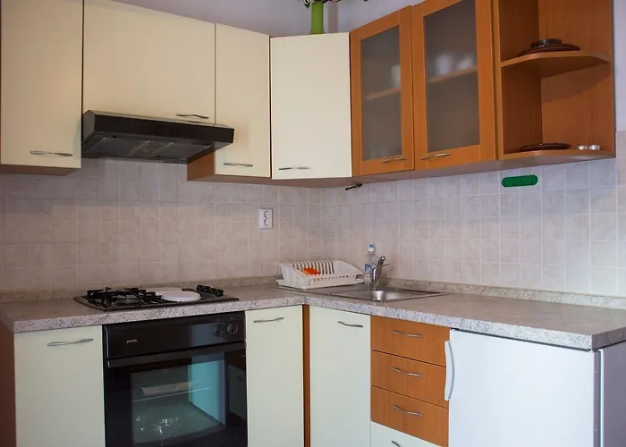 Bocin Rosso Hvar Town