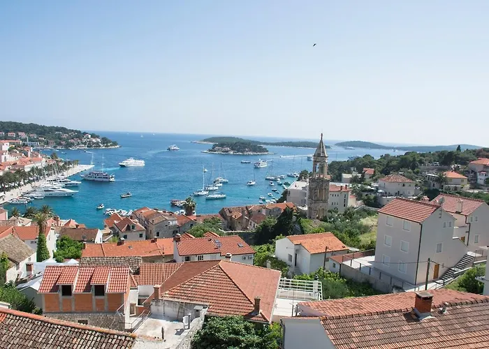 Bocin Rosso Gæstehus 3*